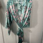 In Bloom by Jonquil Green Tropical Long Sleeve Short Wrap Robe Size M/L NWT Size M Photo 2