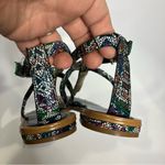 Isola  Mackenzie t-strap sandals casual summer multicolor women’s size 7 Photo 5