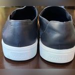 Vince womens Bates platform sneaker blue leather slip on blue trim, Size 8 (38) Photo 4