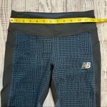 New Balance  Dry Pocket Mesh Back Leggings. Size Small. EUC Photo 11