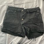 Mudd Women’s black Jean shorts Photo 0