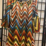 Lady’s Chevron top can be worn with leggings Multiple Size M Photo 1