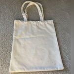 “Bride to be” Canvas Tote Bag Bridal Wedding Bachelorette Beach White Photo 2