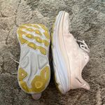 Hoka Clifton 9 Photo 2