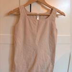 Spanx  smoothing shape wear tank top size L/XL in beige Photo 0