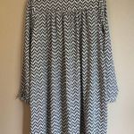 Emma & Ella NEW!  M/L Long Sleeve Button Front Dress Gray Black Ivory Chevron Photo 7