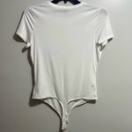 EXPRESS  White Short Sleeve Fitted Bodysuit (1036) Photo 3