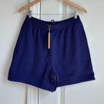 SKIMS  Cotton Fleece Boyfriend Short in Concord, Size Small Photo 1