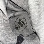 ASICS  jacket Photo 1