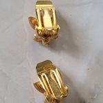 Vintage Retro Gold Tone Rhinestone Clip Photo 3