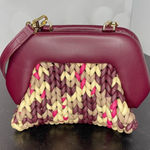 THEMOIRÈ Braided Cabernet Motif Mini Pochette With Removable Shoulder Straps Pink Photo 0
