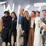 Handmade Lisa le strange skirt in Kelly green Photo 9