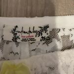 Free People  Intimately Womens Ivory Floral Pull On All Day Lace Capri Pants Photo 2