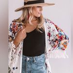 Umgee  LuLu Floral Kimono Fringe Boho Cream colorful medium Photo 9