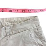 Old Navy  size 4 chino khaki pockets shorts Photo 4