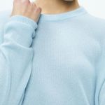 Alice + Olivia ✨ “Sherrell” Blue Cashmere Cropped Sweater Size Medium Photo 2