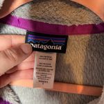 Patagonia  Women's Re-Tool Snap-T Pullover Grey & Purple Small Photo 2