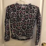 Delia's dELiA*s Colorful Gray Cheetah Print Top📝 Photo 0