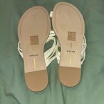 Dolce Vita Nelly Off White Leather flat sandals Sandals Photo 3