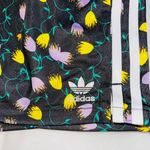 Adidas Women’s Floral Cropped Top/ Shorts Photo 8