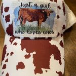 Just a Girl Who Loves Cows Ponytail Cap Photo 0