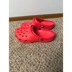 Crocs  Adult Unisex Classic Solid Red Size Men's 10 Women's 12 Photo 2