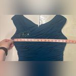 Adrianna Papell  Evening Blue Brooch Draped Sleeveless Dress Size 8P Mother Bride Photo 4