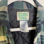 Vintage Ozark Trail Plaid Shirt Size Medium Jacket Quilted Green Navy Shacket Photo 6