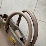 Michael Kors Kellen Taupe Gray Shoulder Bag Gold Hardware EUC. Photo 3