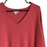 Time & Tru Ribbed V Photo 1