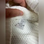 Venus  Size Medium Ivory Knit Sequin‎ Cardigan W/ Pearl Buttons NWT Photo 4