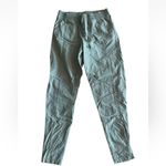 The North Face  Women’s Pants Size 6 Green Photo 2