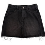 H&M  Denim Mini Skirt Black Raw Hem Distressed Womens 8 Fringe Streetwear Photo 0