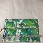 Pura Vida  Monstera Leaf Print Toiletry Cosmetic Bag Photo 5