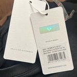 women's best Black Crop Top Photo 4