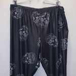 Lily By Firmiana Skull Leggings Black White Women’s 4X Gothic Artsy Photo 1