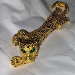 Vintage Articulated Leopard Pin Gold with Green Glass Eyes Photo 3