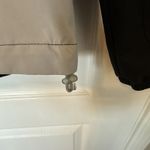 New Balance  Womens Ladies Small Mesh Lined Windbreaker‎ Black Gray Photo 5