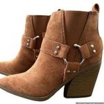 Yoki Muriel Women suede Western ankle boots cowgirl booties NWT Size 6 Photo 0