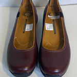 Aura Z7 Leather Shoes Burgundy flat shoes women's Size 7 Red Photo 0