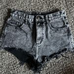 Pretty Little Thing  Shorts Photo 0