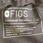 FIGS  Technical Collection Scrub Mismatch Set Black- Top XXL and Pants Size XL Photo 8