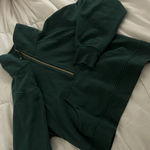 Lululemon Scuba Photo 0