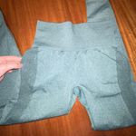 NVGTN Seamless Contour Leggings Photo 4