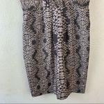 Banana Republic 100% silk v-neck animal print dress women’s Size 8 Photo 4