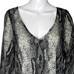 Show Me Your Mumu  Shirt Womens Small‎ Gray Snake Print Python Print Poncho Edgy Photo 3