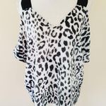 Ny&co NY& leopard cold shoulder blouse size medium Photo 0