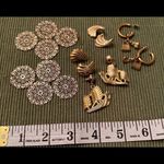 5 pair of gold earrings ships, dangly & swoops gently used Photo 3
