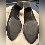 Bandolino  Black Suede Block Heels Gold Logo Hardware Slip Resistant Shoe Sz 7.5 Photo 9