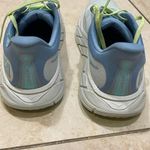 Hoka  Arahi 7 Sneakers Photo 2